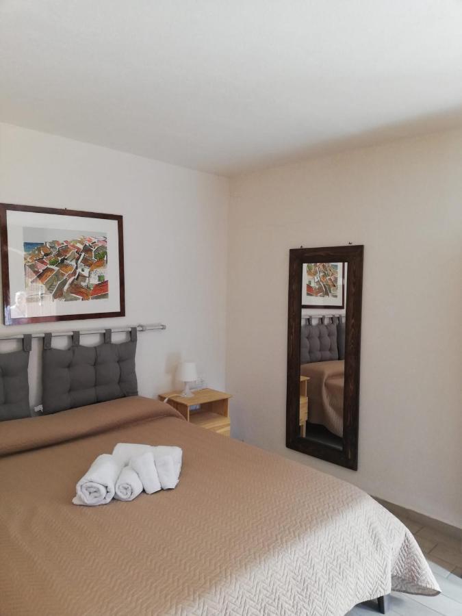 Villa Antonella Rooms Mondello Palermo Exterior foto