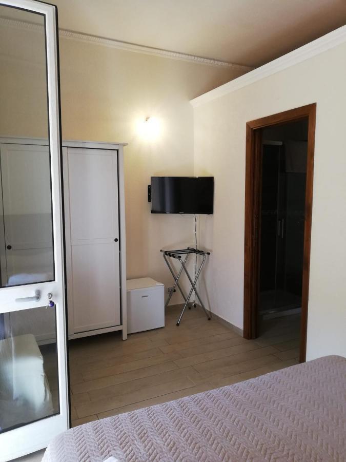 Villa Antonella Rooms Mondello Palermo Exterior foto